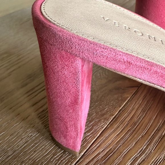 Veronica Bear Granita Knotted Suede Mule Sandals - Picture 8 of 17